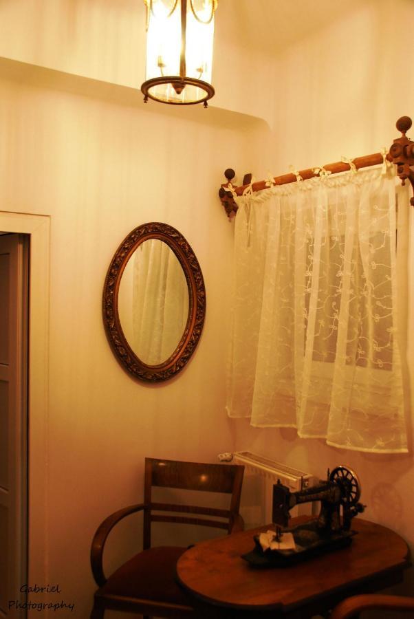 シギショアラ Casa Szabo Bed & Breakfast エクステリア 写真