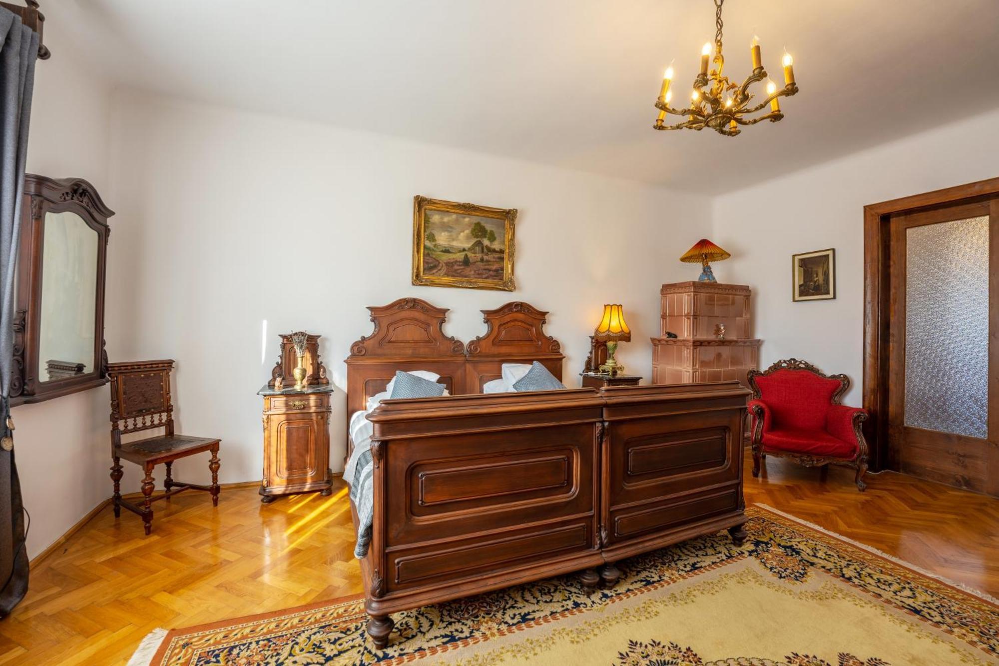 シギショアラ Casa Szabo Bed & Breakfast エクステリア 写真