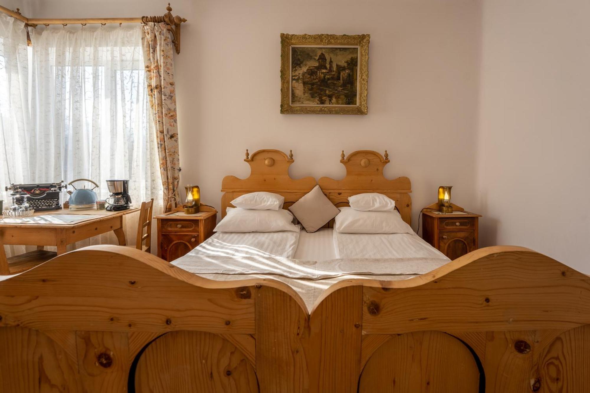 シギショアラ Casa Szabo Bed & Breakfast エクステリア 写真